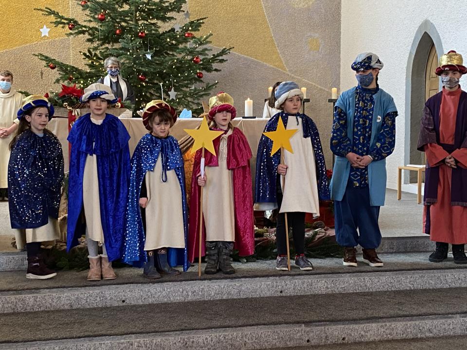 stellvertretende Sternsingergruppe