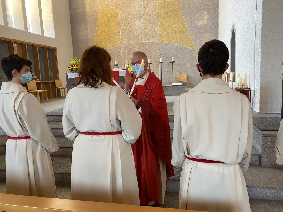 Blasiussegen für die Ministranten