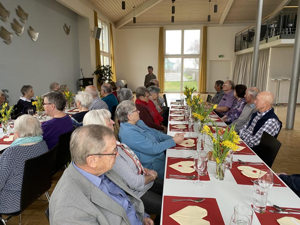 und erzählt von früher