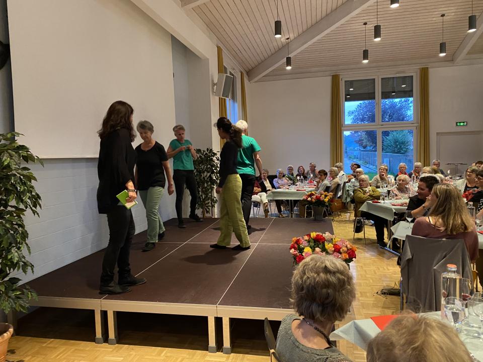 "Öpfel mit Stil" auf der Bühne