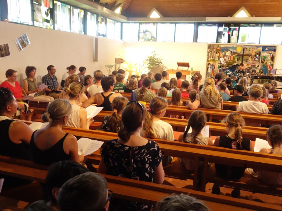 Vorbereitungsteam an der Seite