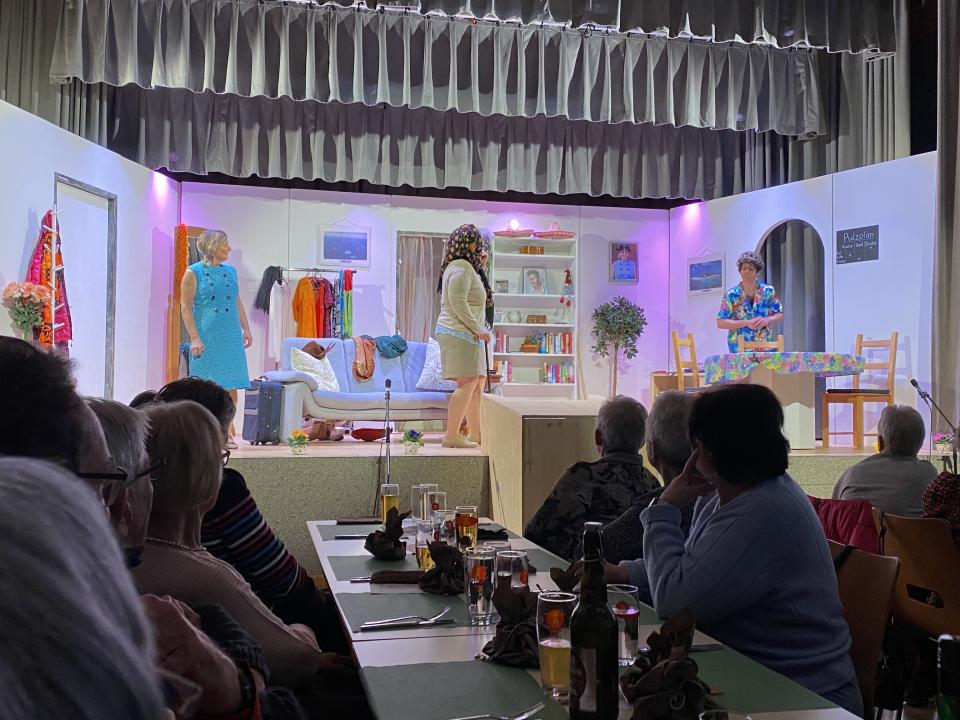 Das Lügenkarussell dreht sich