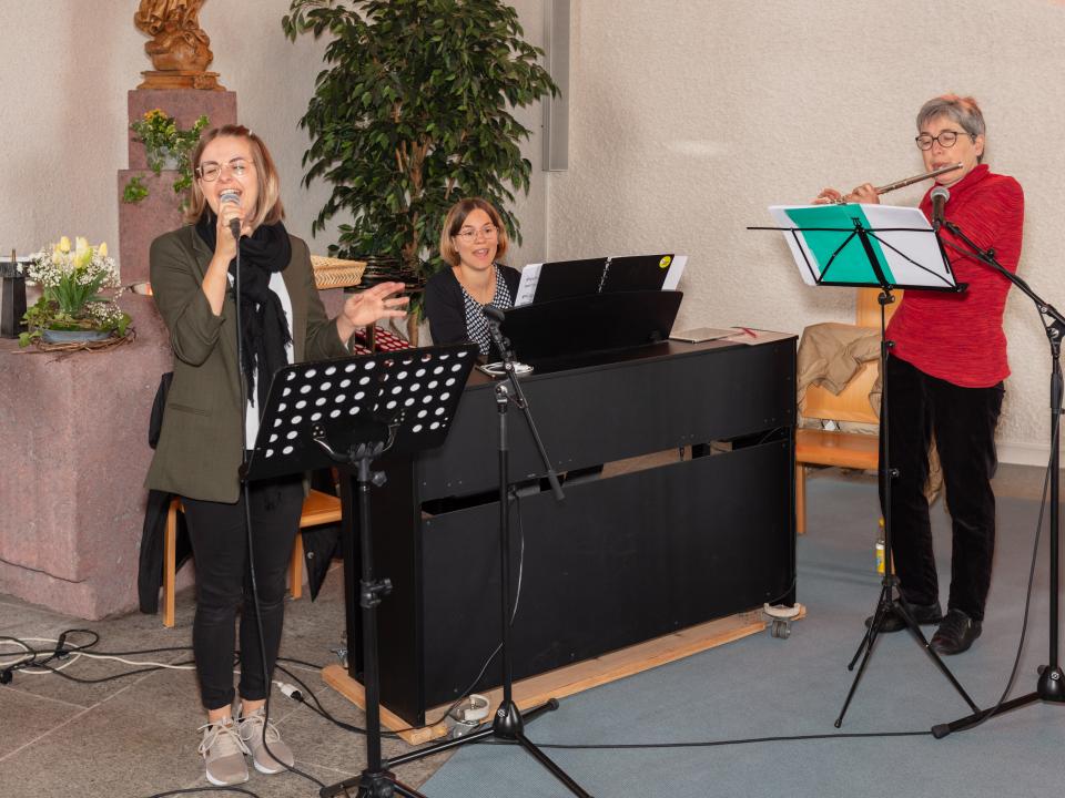 Musikalischer Rahmen