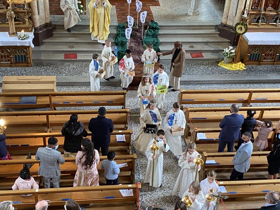 Auszug aus der Kirche