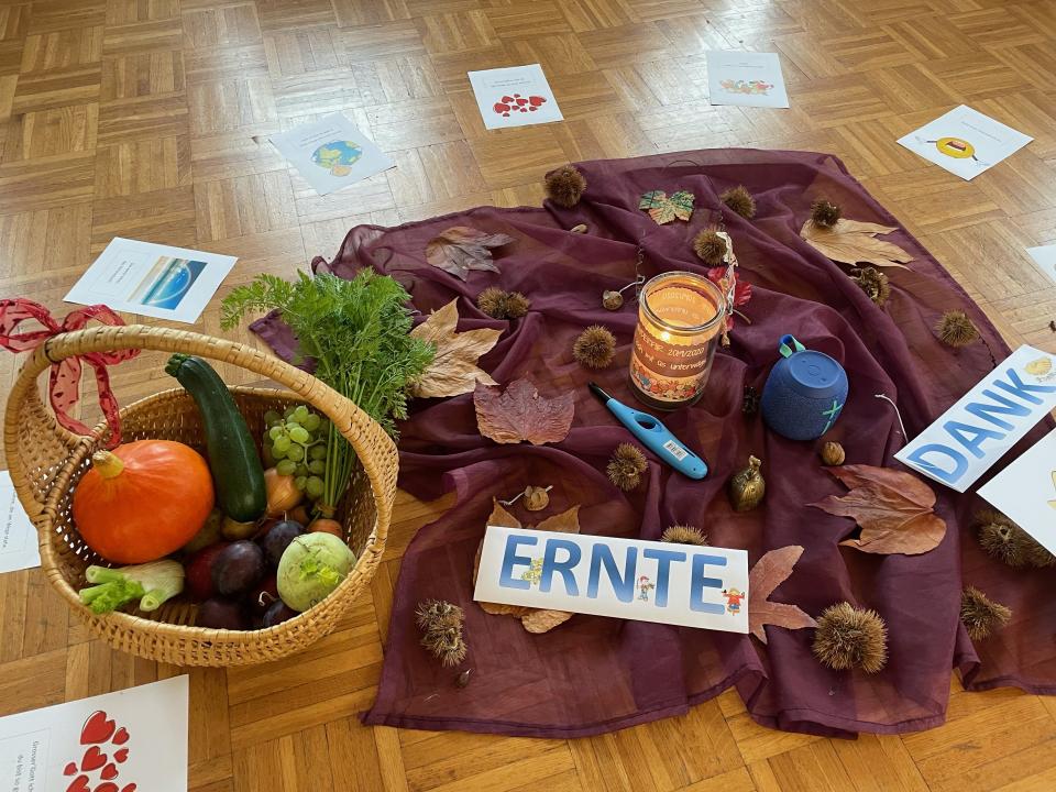 Mittegestaltung Chinderfiir