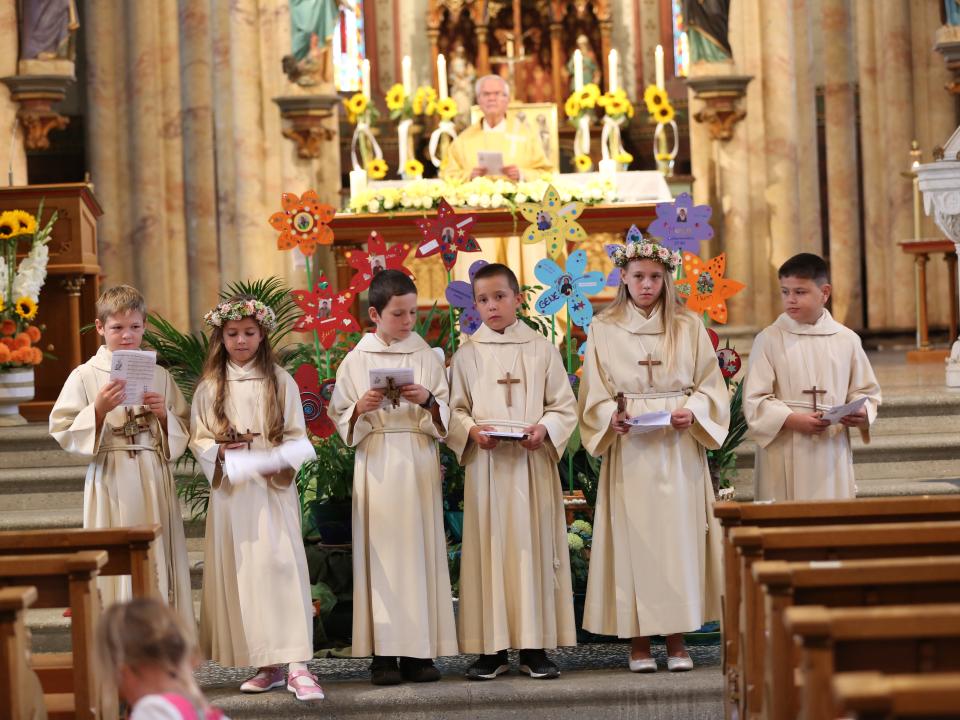 Singen auf der Altartreppe