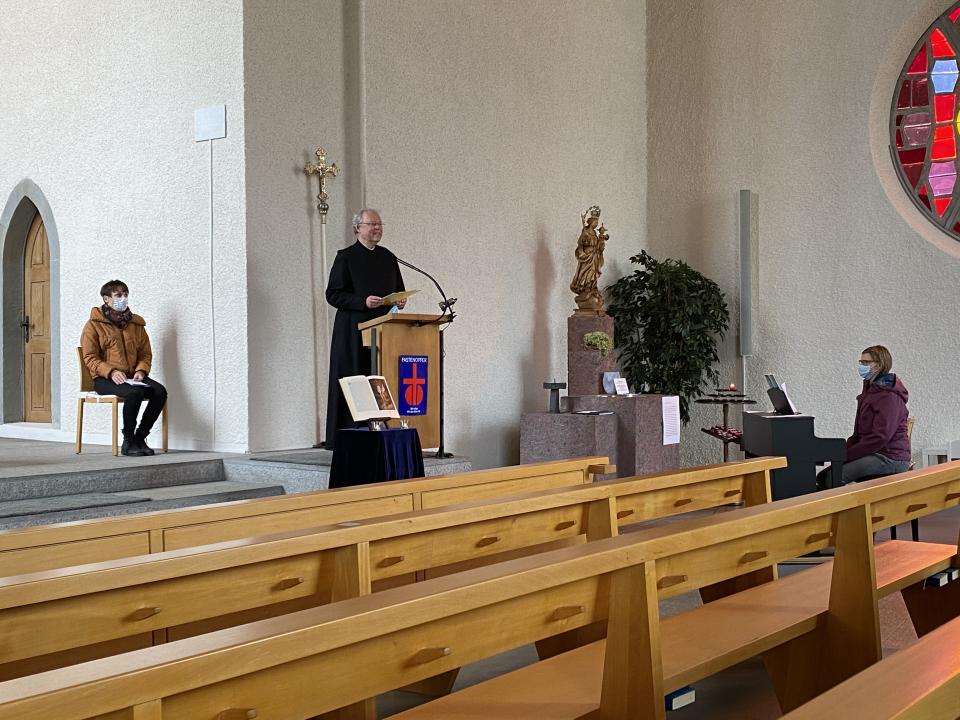 Pater Gregor über die Bedeutung der Zahl 10