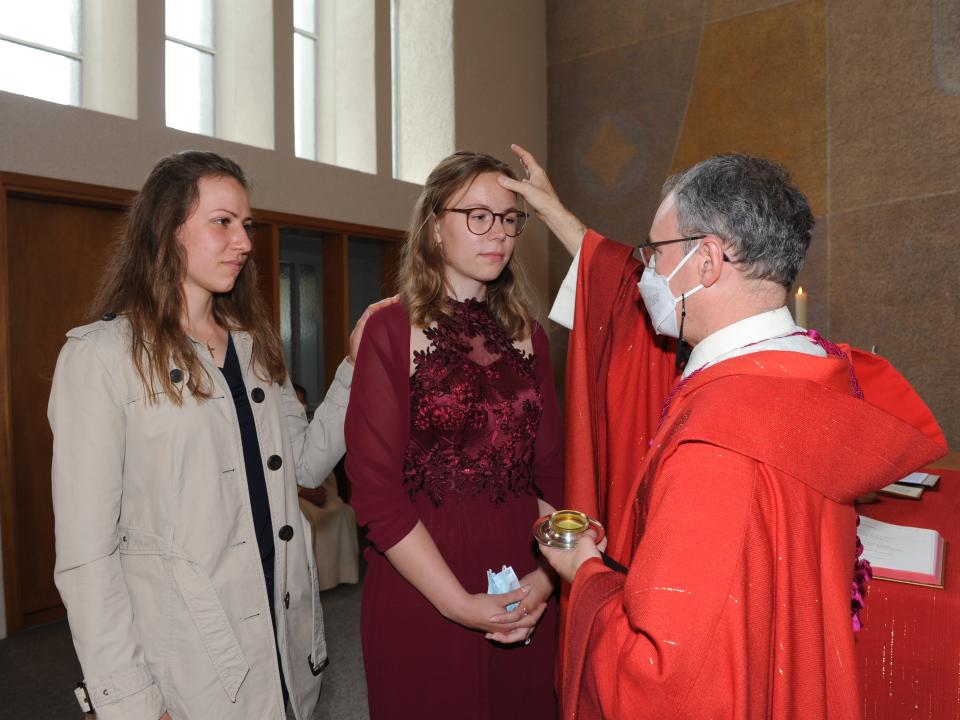 Spendung des Firmsakraments