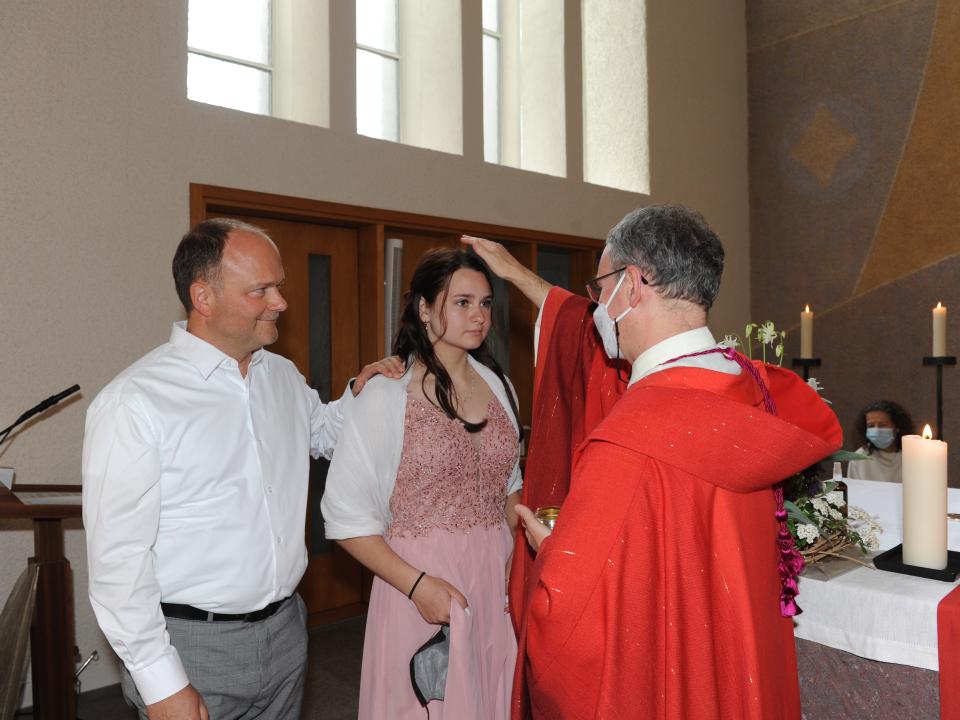 Spendung des Firmsakraments