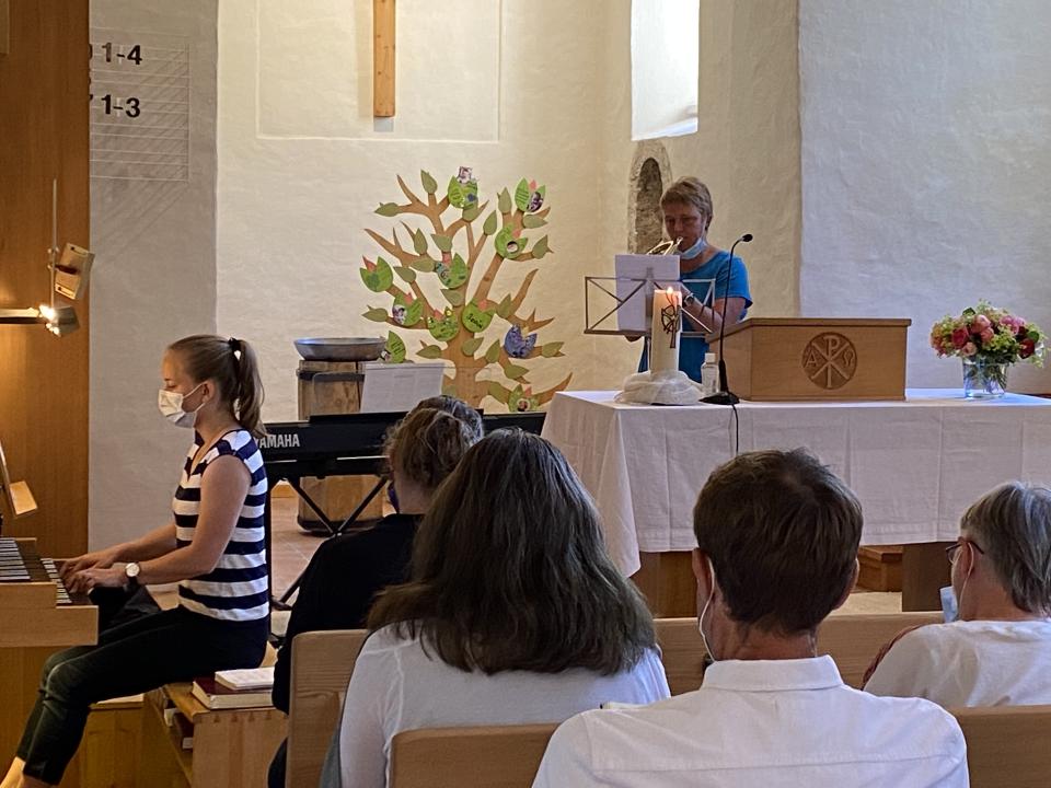 Flügelhorn in Begleitung der Orgel