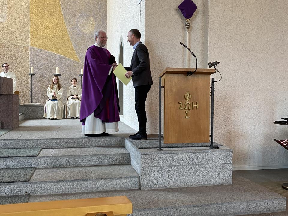 Gratulation durch KGP Widmer