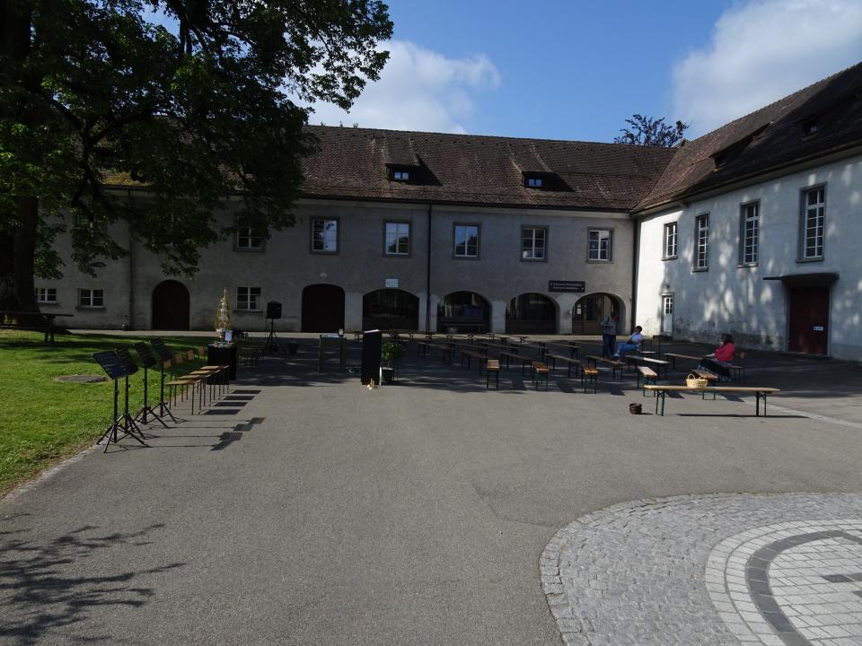 Vorbereitungsarbeiten zum Fronleichnamsfest