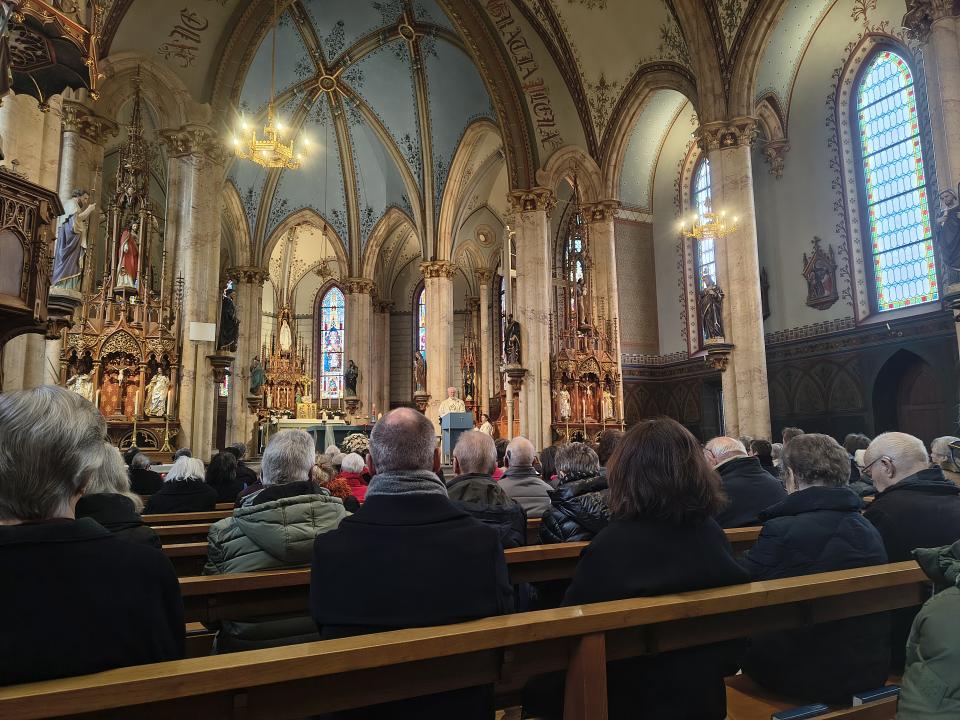 Feierlicher Gottesdienst zum Patrozinium Maria Lourdes