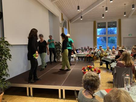 "Öpfel mit Stil" auf der Bühne