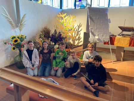 Erntedank mit Schülern