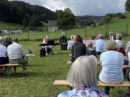 Ökumenischer Feldgottesdienst in Schurten