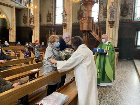 Geschenkübergabe zur Verabschiedung von Josef Wolf