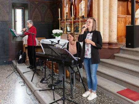 Musikalischer Rahmen