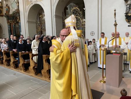 Gratulation durch Bischof Felix