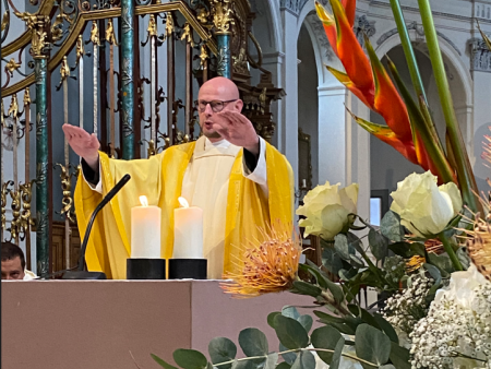 Schlusssegen durch den Neugewählten