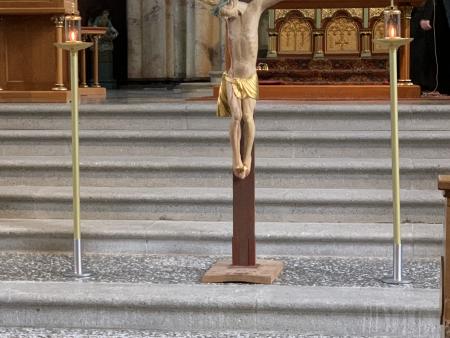 Sehet am Kreuze gehangen