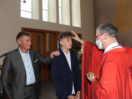 Spendung des Firmsakraments