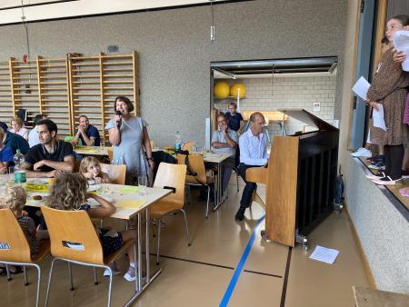 letzte Anweisungen vor dem Auftritt