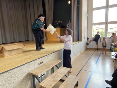 Geschenk an D. Albus